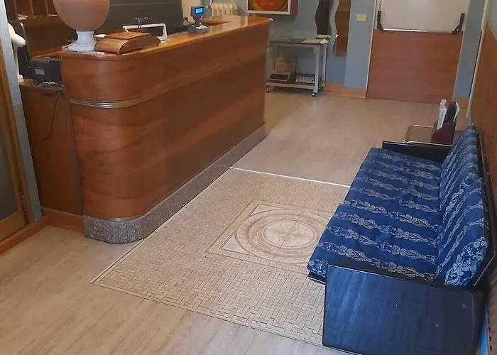 Otel Touring 2*