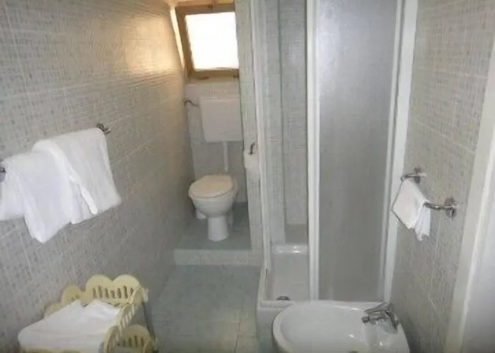Otel Touring